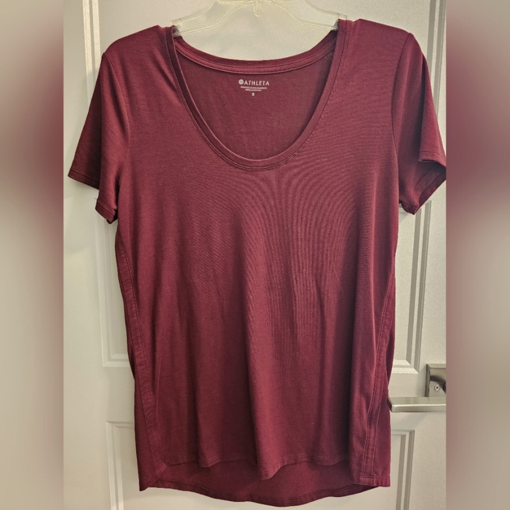 Athleta t-shirt